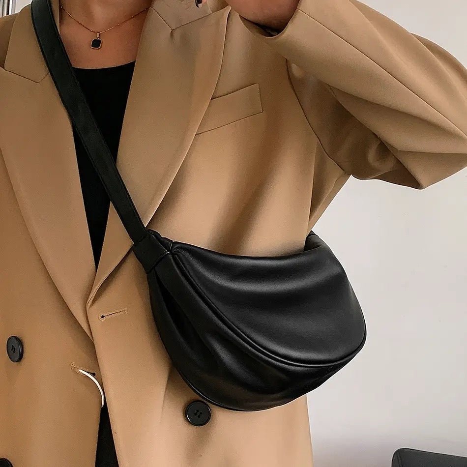 Nina | Bolsa de Couro Pequena Prática para Viagem Estilosa - Ines Braga