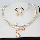 PerlaLux Conjunto Colar e Brincos de Pérolas - Elegante - Ines Braga