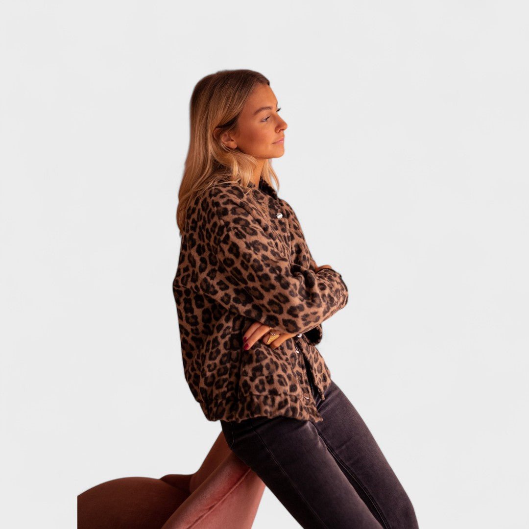 Rosa - Casaco moderno com padrão leopardo - Ines Braga