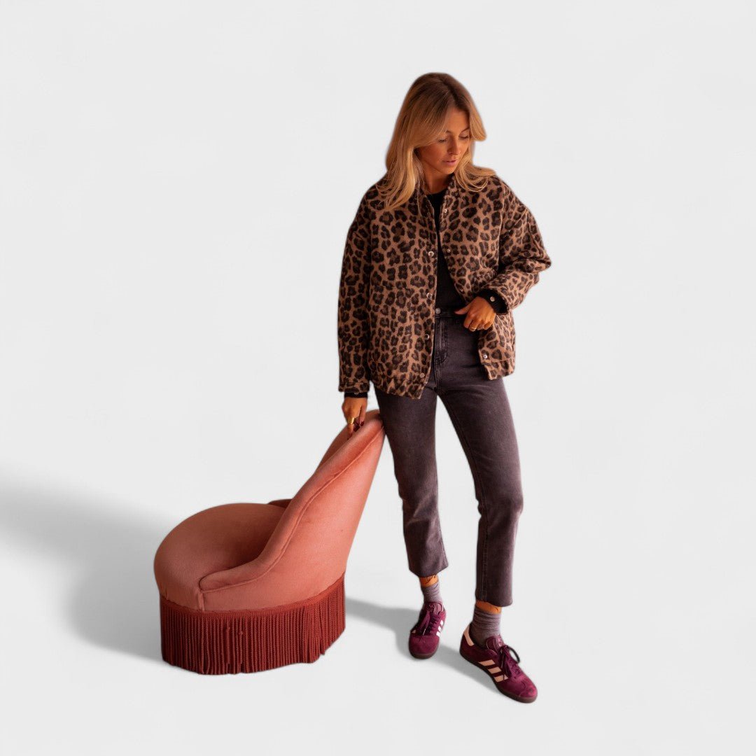 Rosa - Casaco moderno com padrão leopardo - Ines Braga