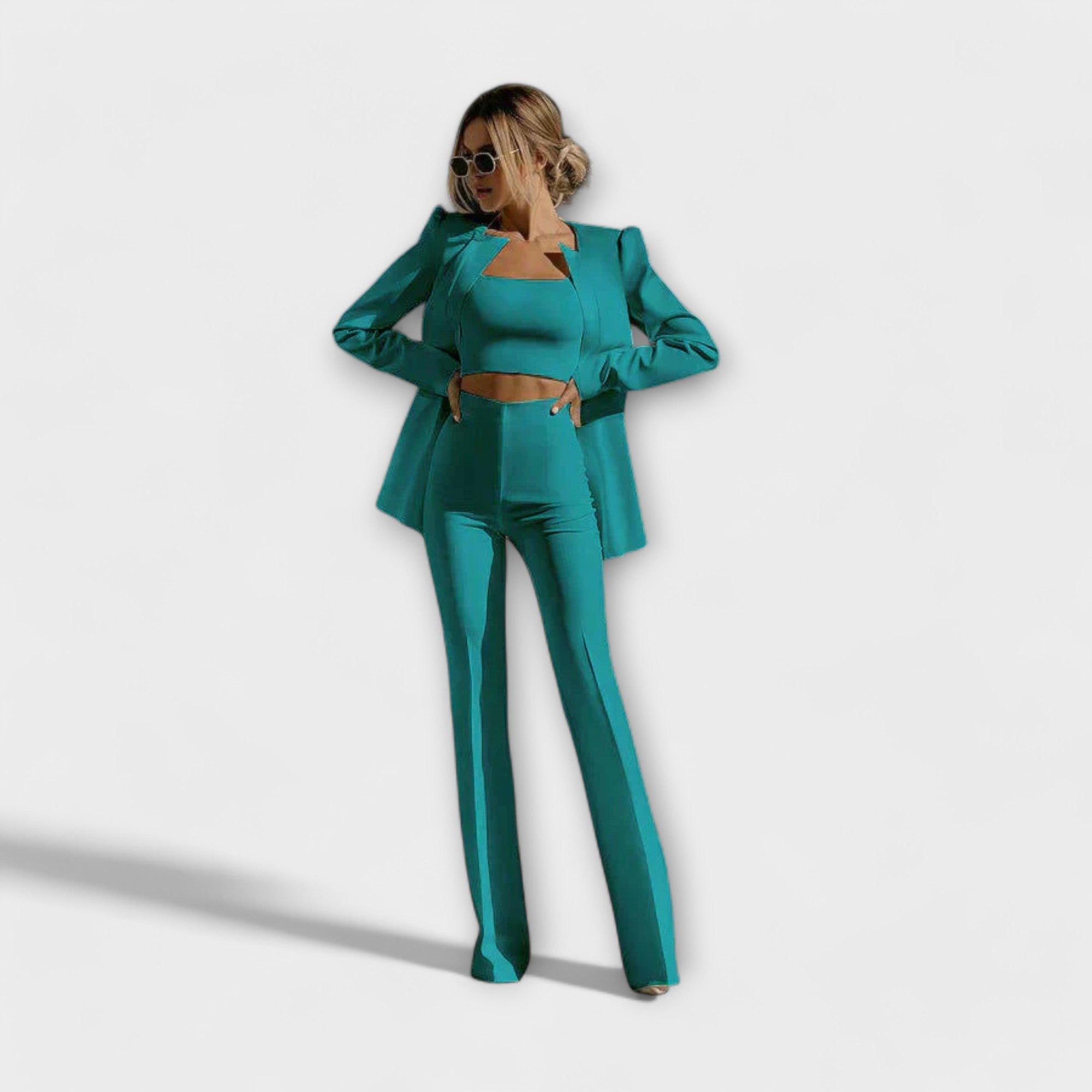 Selina – Elegante Conjunto de 3 Piezas (Blazer, Top, Pantalón) - Ines Braga