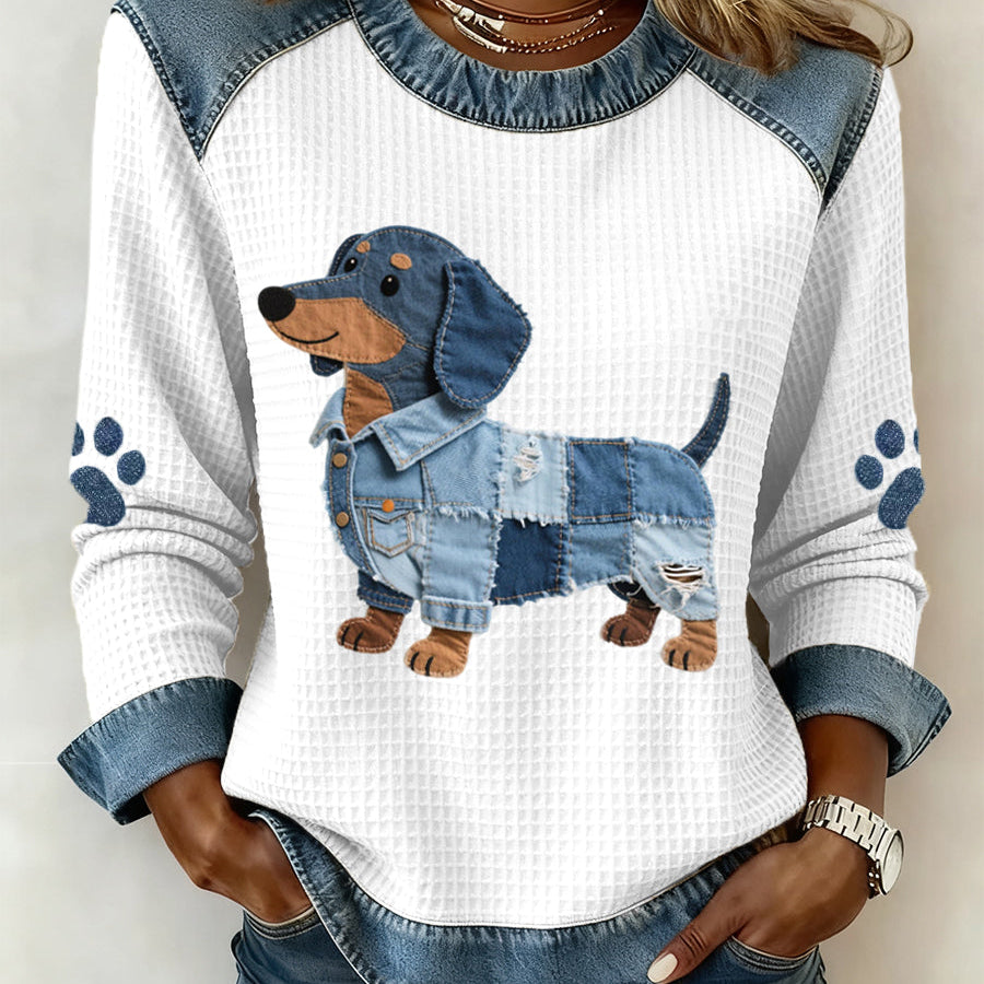 Julia - Adorável dachshund com jeans patchwork