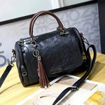 Stella Bolsa Ombro em Couro Ecológico Conforto e Estilo - Ines Braga
