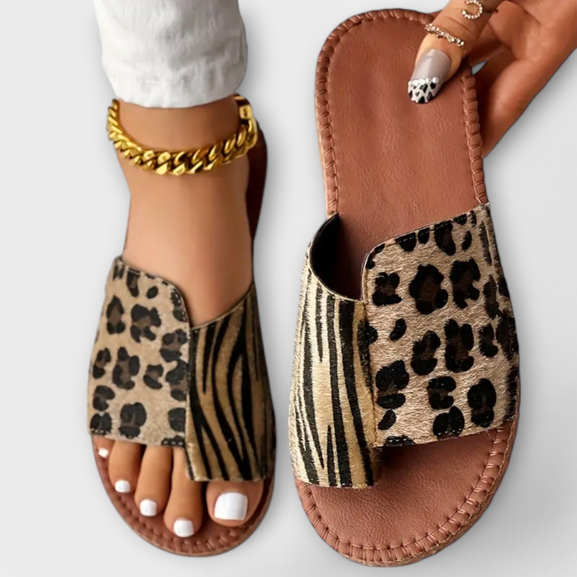 Tareyja - Sandálias bicolores com estampado de leopardo - Ines Braga