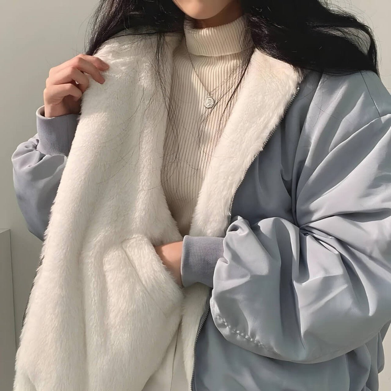 Veste à capuche réversible en laine teddy - Ines Braga