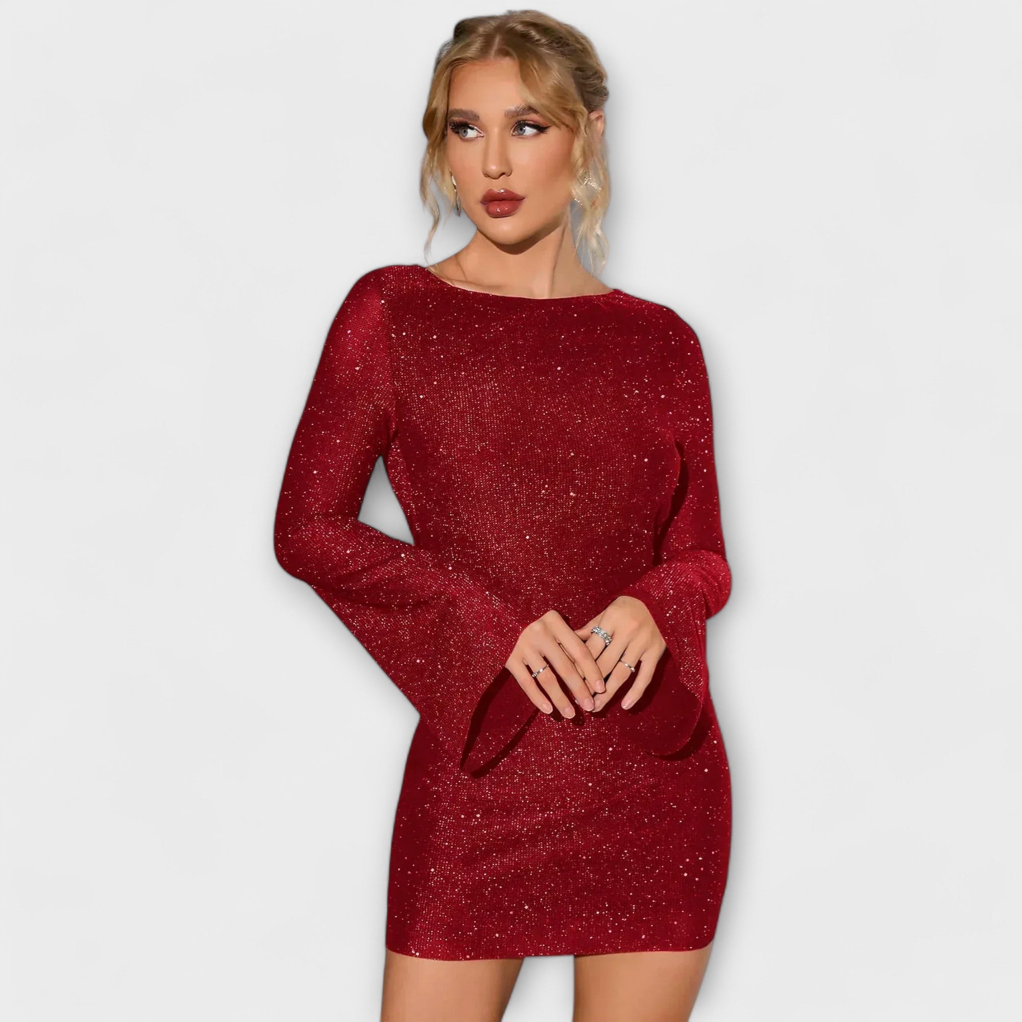 Vestido de lantejoulas com costas abertas e mangas compridas - Ines Braga