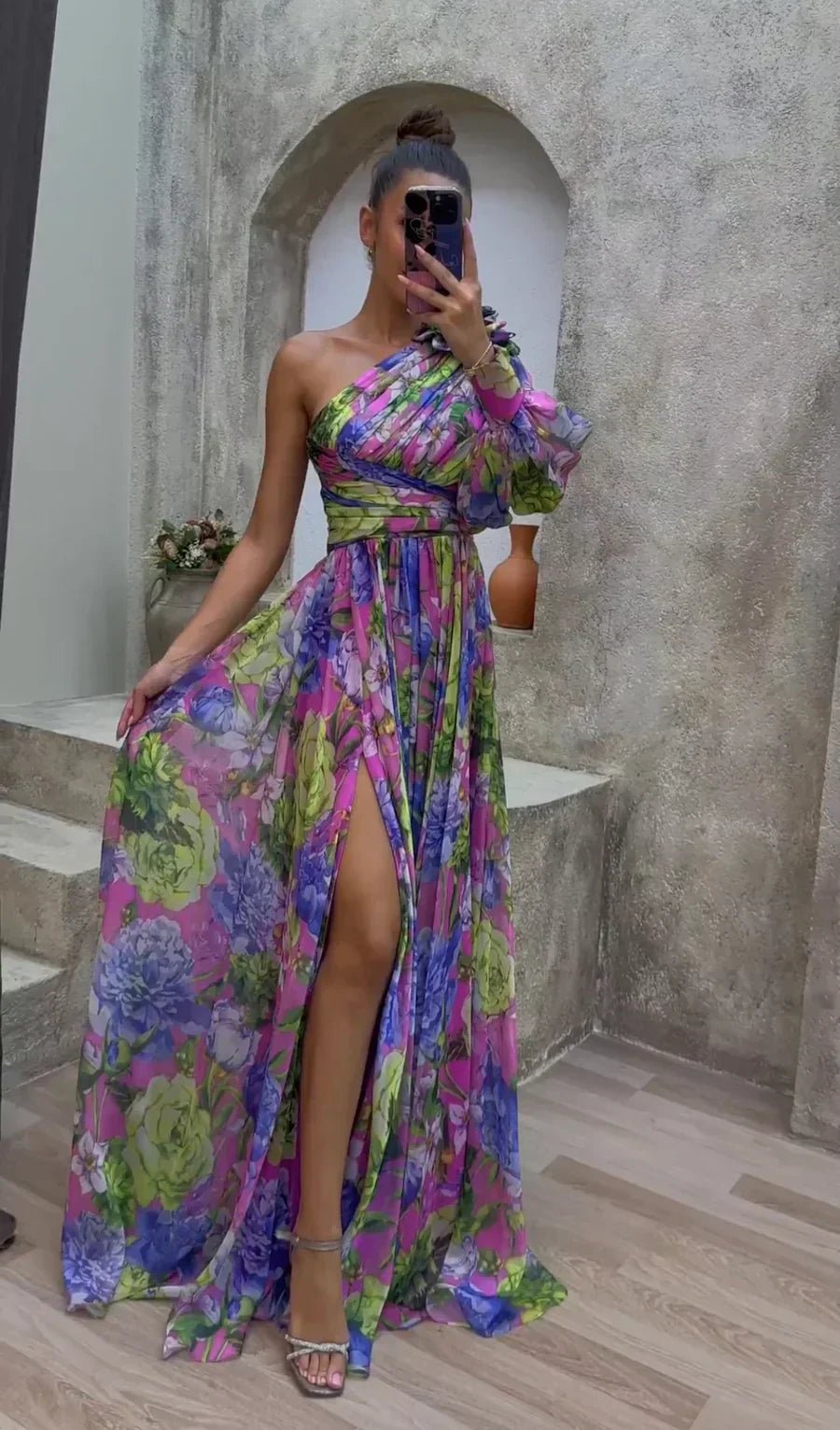 Whitney | Vestido Elegante e Fluido de Ombro para Eventos de Verão - Ines Braga