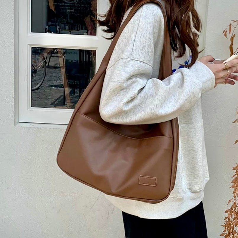 Zoe | Bolsa Diária Essencial Espaçosa e Leve para Notebook - Ines Braga