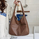 Zoe | Bolsa Diária Essencial Espaçosa e Leve para Notebook - Ines Braga